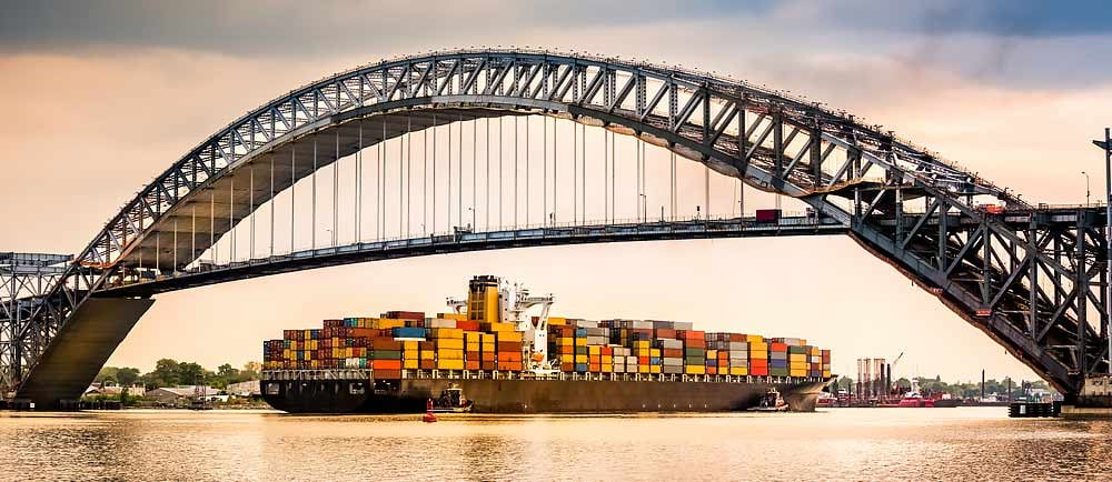 Bayonne-Bridge-conecting-Bayonne-New-Jersery-with-Staten-Island-New-York-1