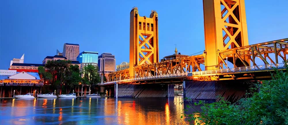 Tower-Bridge-in-Sacramento-California-1